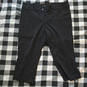 Maurices Black Women's Crop Pants. Size 20
